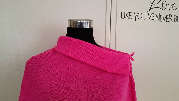 FUSHIA WITH COLLAR Momcho