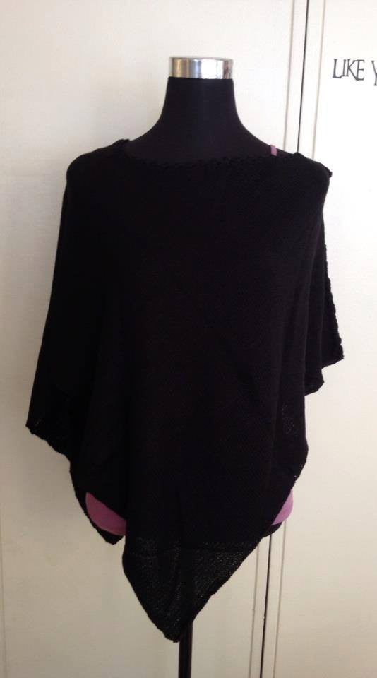 MOMCHO - Mommy Poncho